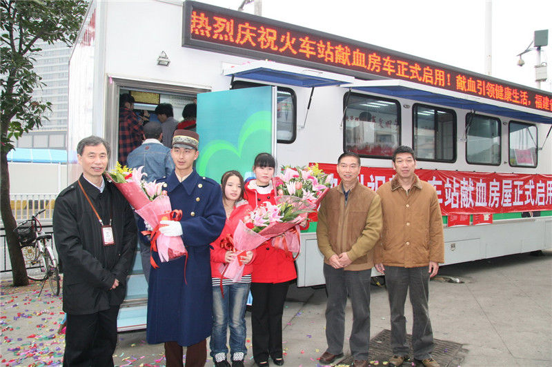 獻血房車投入使用需要注意什么呢？02