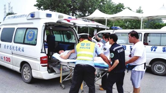 廣州救護(hù)車的容量配置，成社會(huì)關(guān)注問(wèn)題01